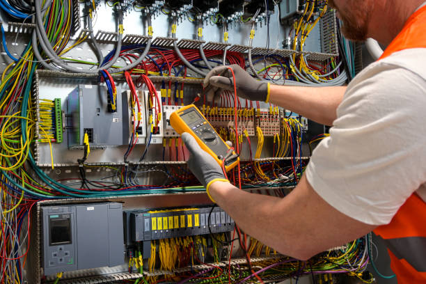 Best Affordable Emergency Electrician  in Lden, MA